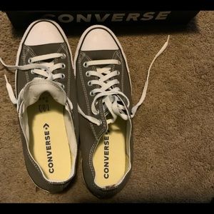 Brand New Mens Converse ( Never been Worn)